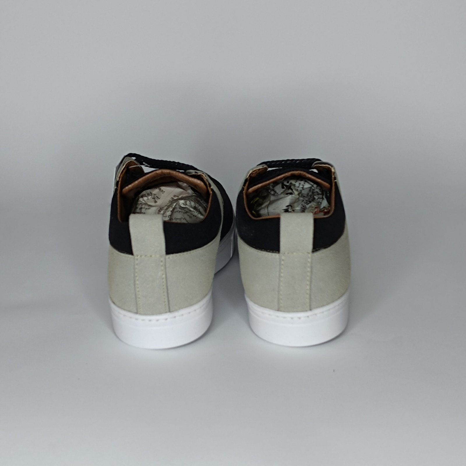 حذاء رجالي الجين أسود وباج وأبيض – موديل 064 - Image 3