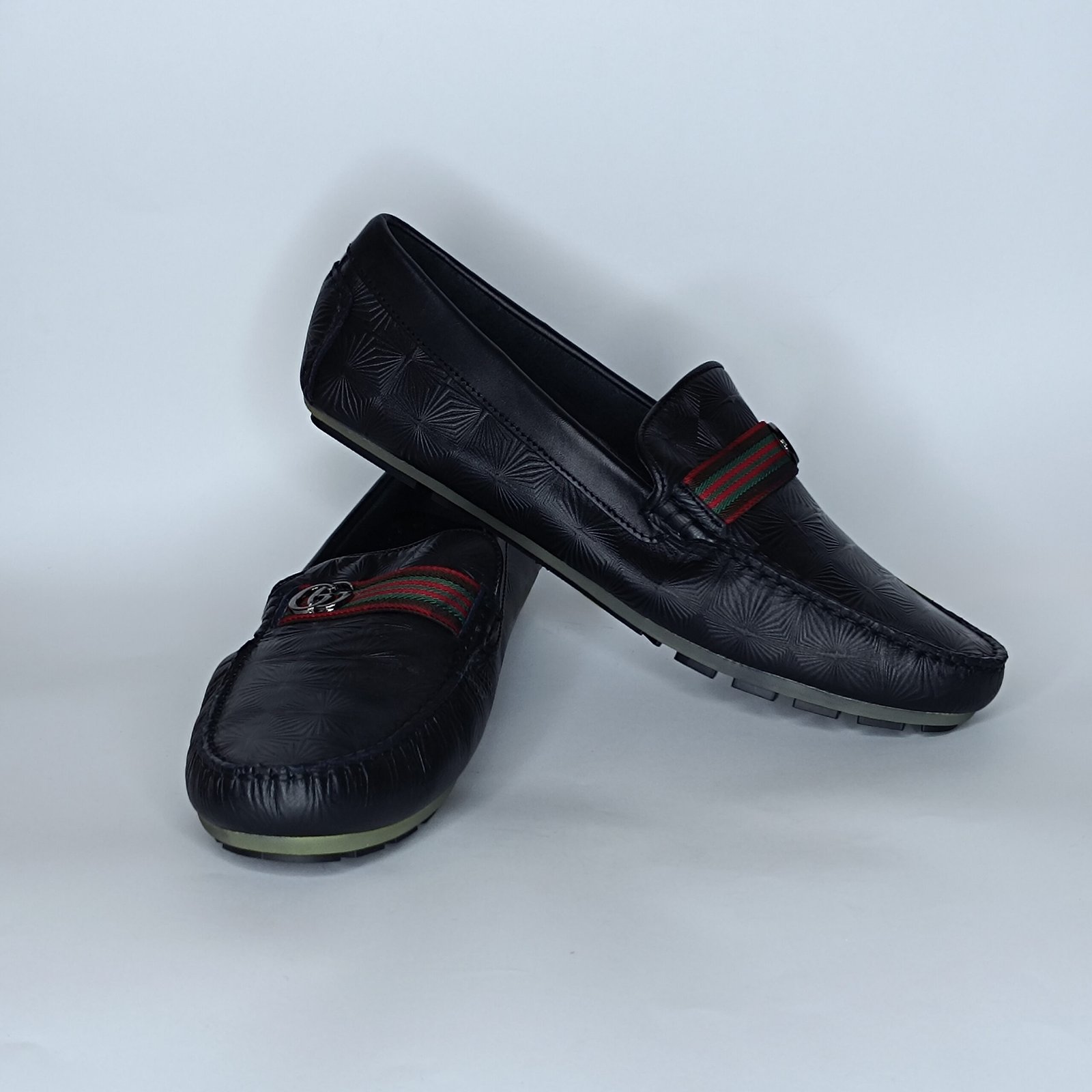 حذاء رجالي جلد أسود وأحمر – موديل - Image 4