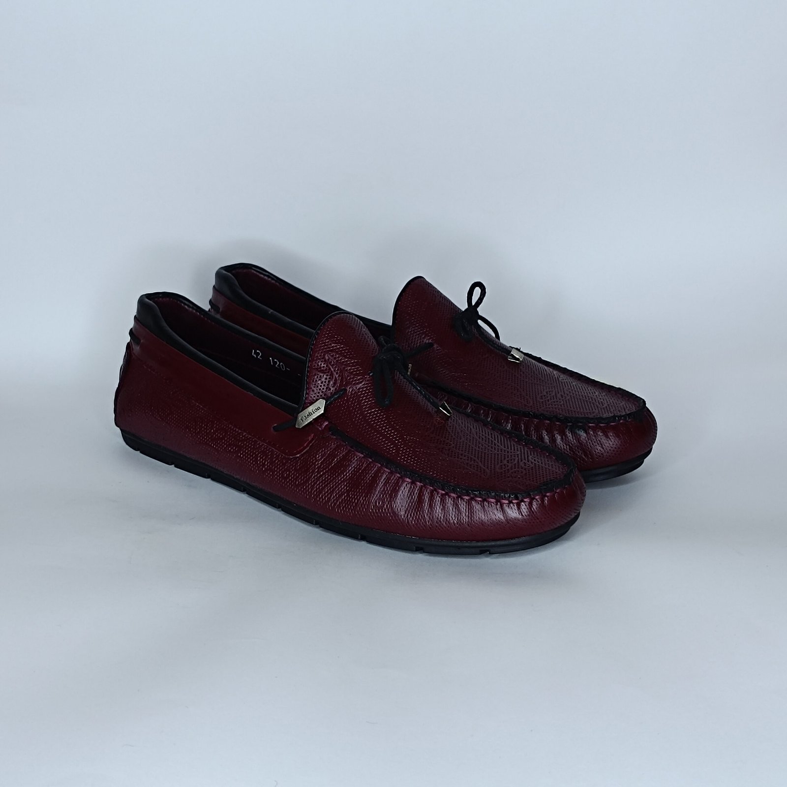 حذاء رجالي جلد أحمرغامق وأسود – موديل - Image 2